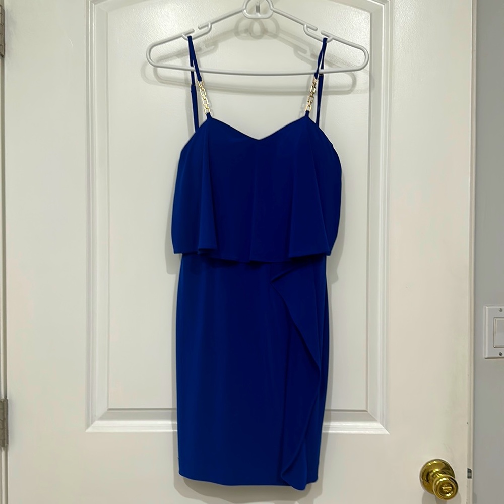 Blue color Guess shorts teen and women dress greate for Christmas parties.